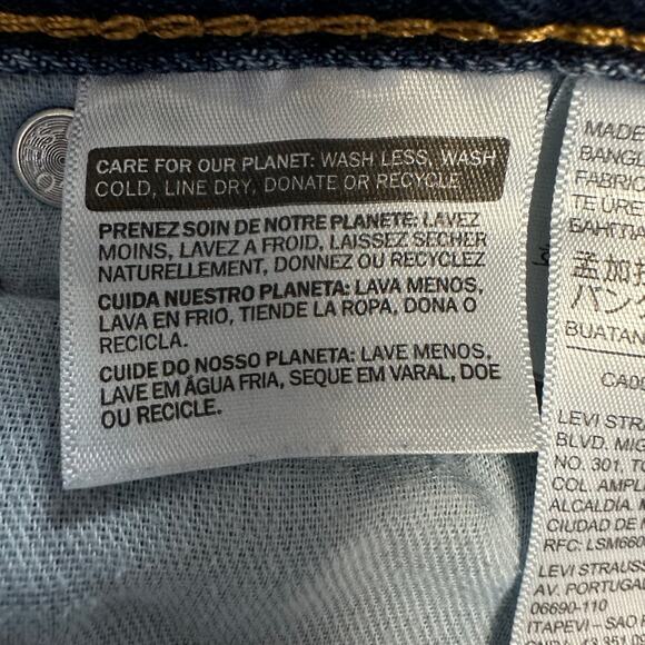 Levi Strauss Men's 505 Regular Fit Bootcut Medium Wash Jeans Size 36x30 Workwear - Picture 6 of 8